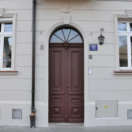 Apartamento Tresor Barska Cracóvia