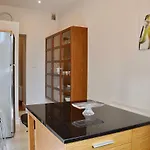 Tresor Barska Διαμέρισμα Krasków